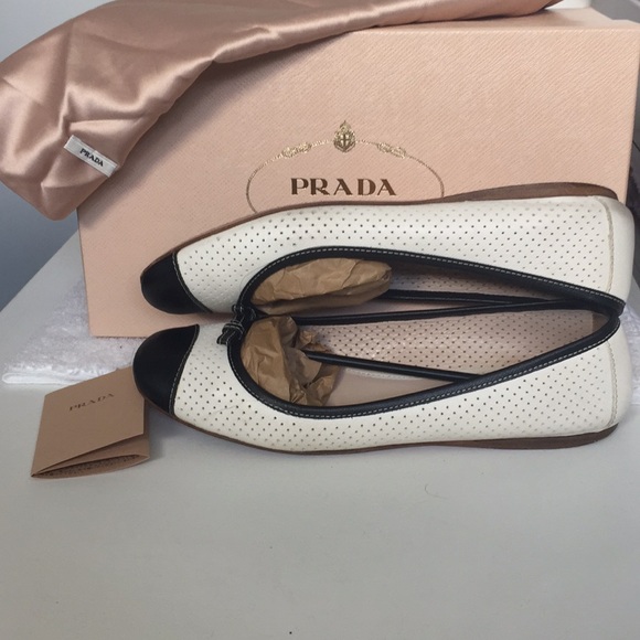 Prada two tone b&w ballet flats w/ box and bag - Picture 5 of 7